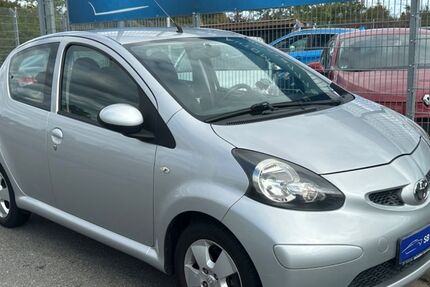 Toyota Aygo (X) 65.000 km 3.490 &euro; Hockenheim 68766