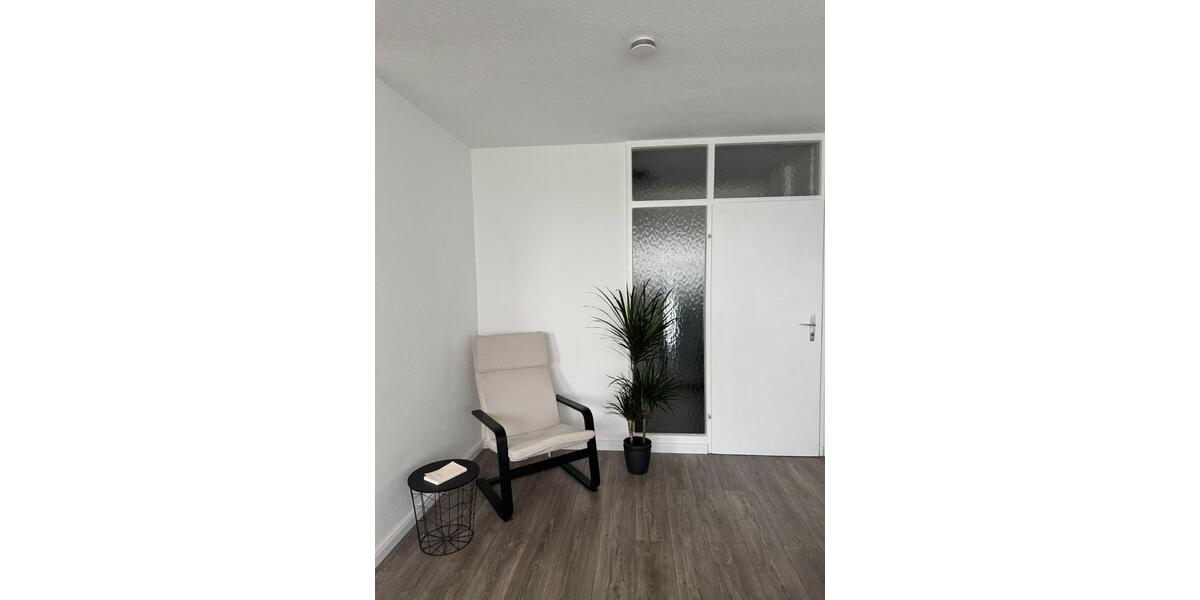 Etagenwohnung Eppelheim - 2.5 Zimmer, 64 m&sup2;, 1.350&euro; | Angebot:26234691