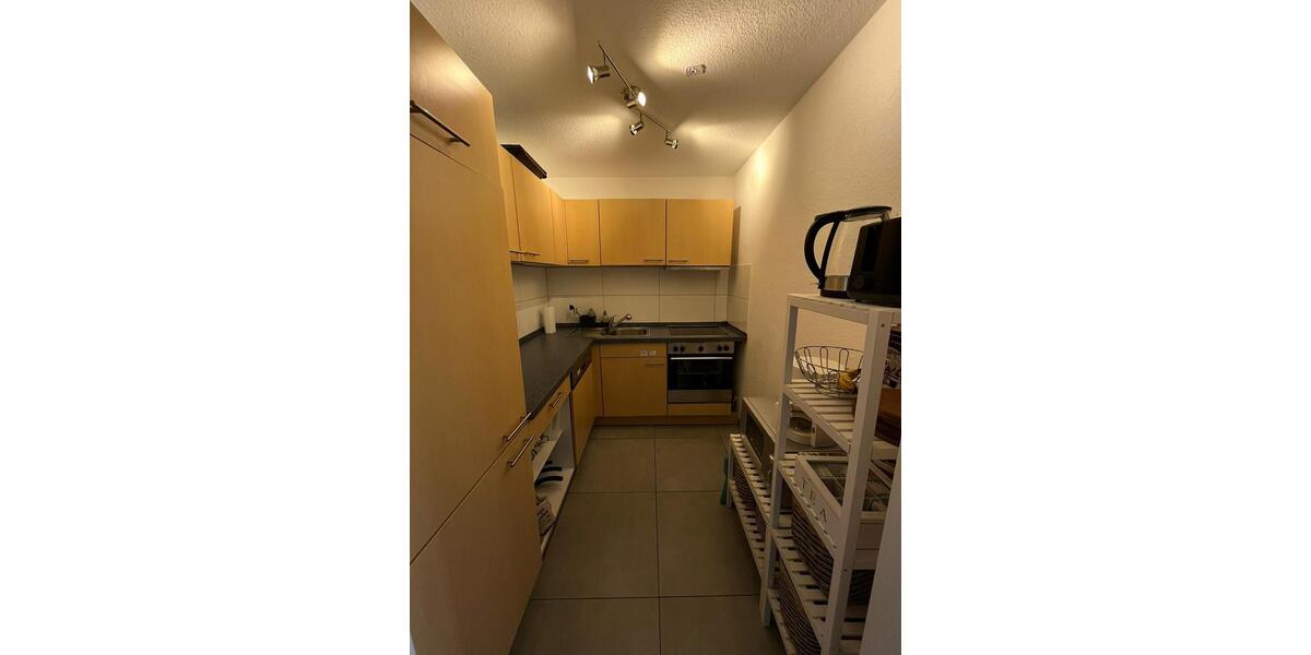 Etagenwohnung Ludwigshafen am Rhein Ludwigshafen-Hemshof - 1 Zimmer, 10 m&sup2;, 445&euro; | Angebot:26057012