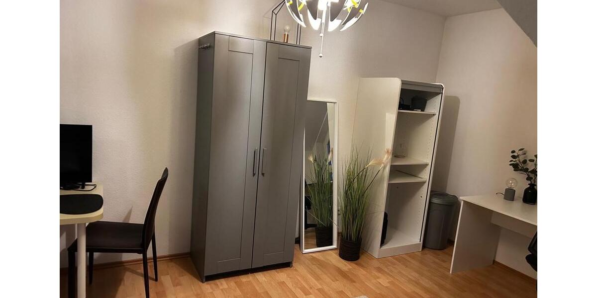 Dachgeschoßwohnung Mannheim Feudenheim - 1 Zimmer, 25 m&sup2;, 600&euro; | Angebot:24588356