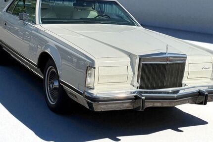 Lincoln Continental 160.000 km 18.900 &euro; Heidelberg 69115