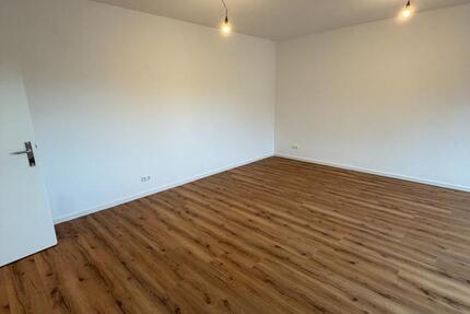 Wohnung Ludwigshafen am Rhein Ludwigshafen-Hemshof - 2 Zimmer, 45 m&sup2;, 165.000&euro; | Angebot:25987136