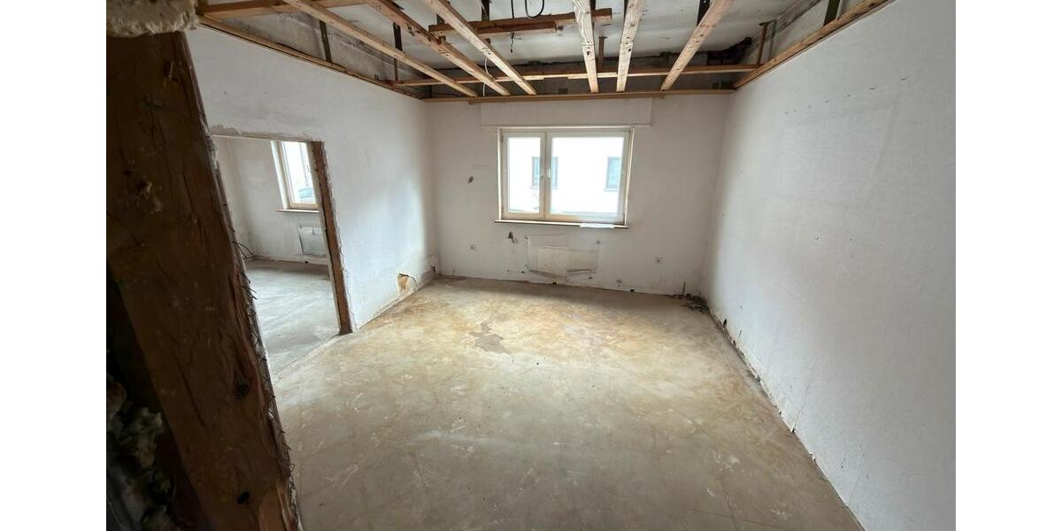 Reihenhaus Hockenheim - 7 Zimmer, 148 m&sup2;, 397.000&euro; | Angebot:25080419