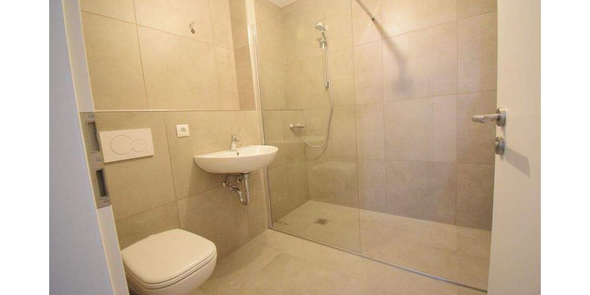 Etagenwohnung Mannheim / Rheinau - Süd Rheinau - 2 Zimmer, 68 m&sup2;, 887&euro; | Angebot:25835218