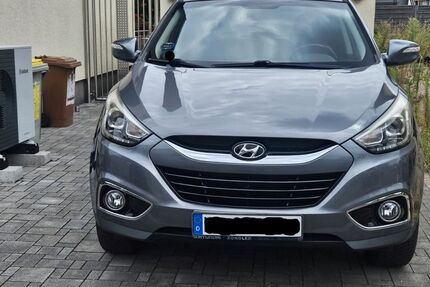 Hyundai ix35 74.500 km 10.300 &euro; Mannheim 68307