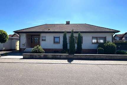 Haus Philippsburg - 4.5 Zimmer, 149 m&sup2;, 585.000&euro; | Angebot:22225881