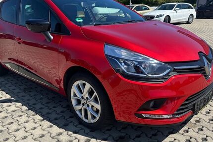 Renault Clio 105.000 km 9.450 &euro; Weinheim 69469