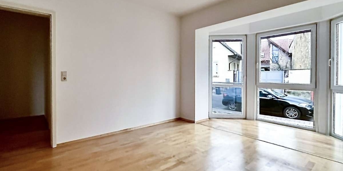 Lichtdurchflutete 2-Zimmer-Wohnung mit Balkon & Stellplatz in Kallstadt–Eigennutzung oder Vermietung - Erdgeschoßwohnung Kallstadt | Angebot:27091559