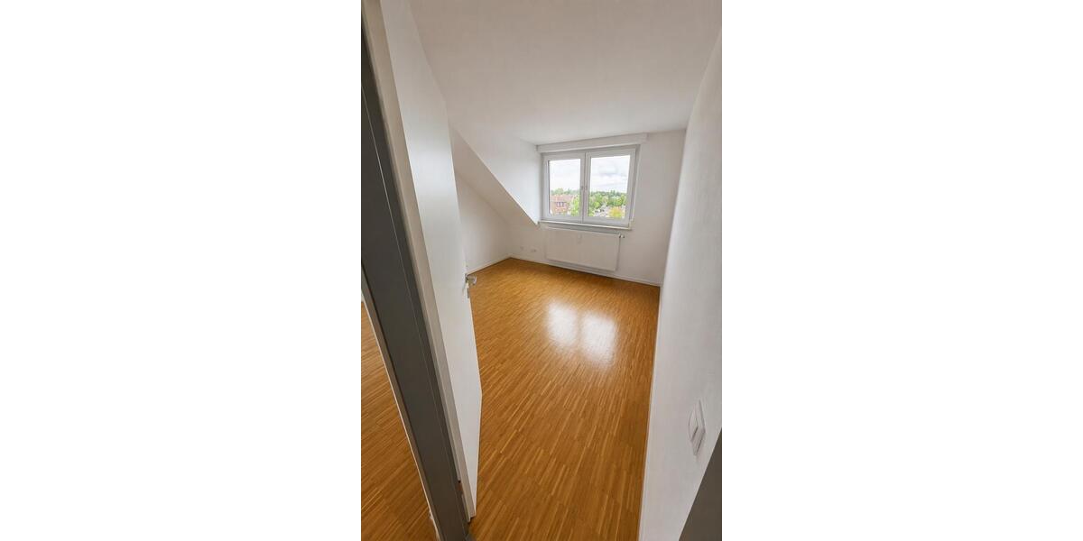 Dachgeschoßwohnung Mannheim Feudenheim - 3 Zimmer, 86 m&sup2;, 1.200&euro; | Angebot:27598112