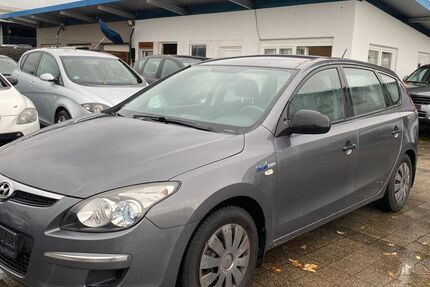 Hyundai i30 213.000 km 1.199 &euro; Reilingen 68799