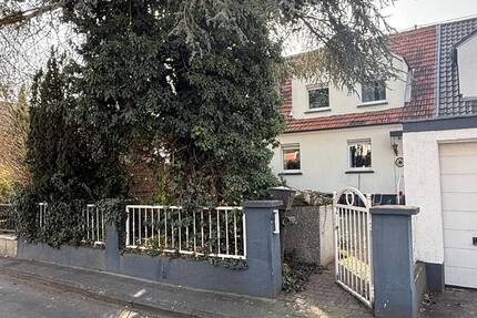 Haus Ludwigshafen am Rhein Oppau - 4 Zimmer, 92 m&sup2;, 215.000&euro; | Angebot:26142893