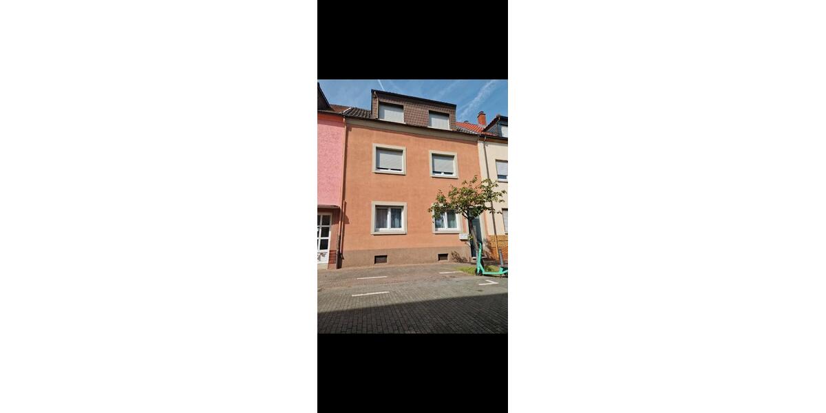 Mehrfamilienhaus, Wohnhaus Ludwigshafen am Rhein Mundenheim - 6 Zimmer, 153 m&sup2;, 399.000&euro; | Angebot:27158146