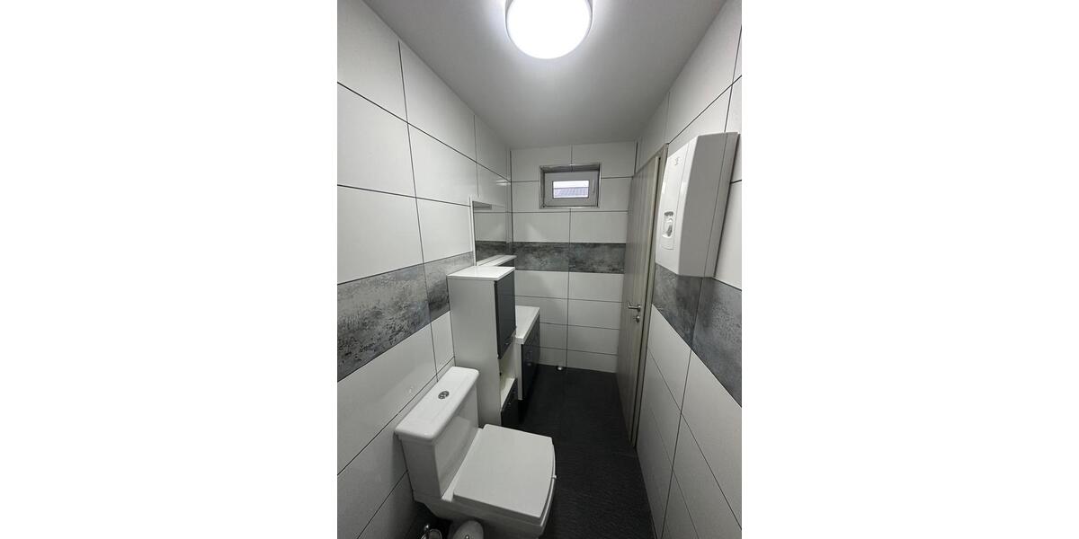 Erdgeschoßwohnung Ludwigshafen am Rhein Ludwigshafen-Oggersheim - 1 Zimmer, 28 m&sup2;, 700&euro; | Angebot:26464111