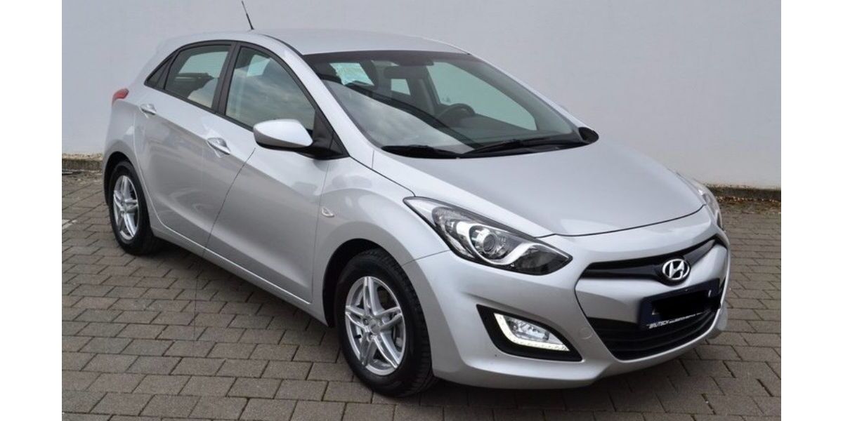 Hyundai i30 69.500 km 7.950 &euro; Plankstadt 68723