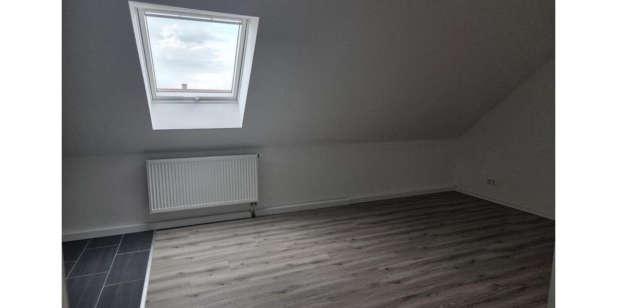 Maisonettenwohnung Mutterstadt - 6 Zimmer, 200 m&sup2;, 2.340&euro; | Angebot:26365112
