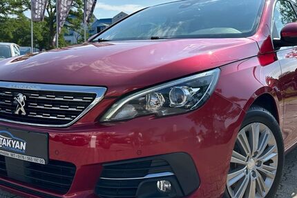 Peugeot 308 98.000 km 9.990 &euro; Mannheim 68309