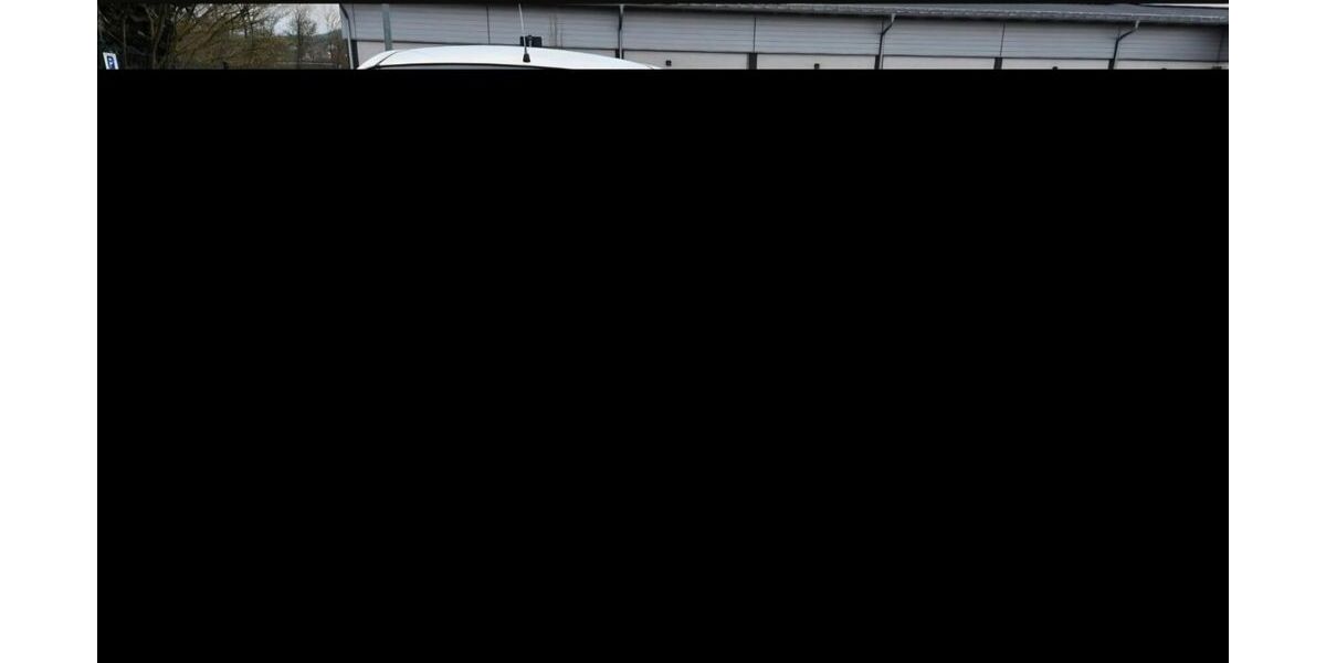 Nissan Micra 121.600 km 2.700 &euro; Worms 67547