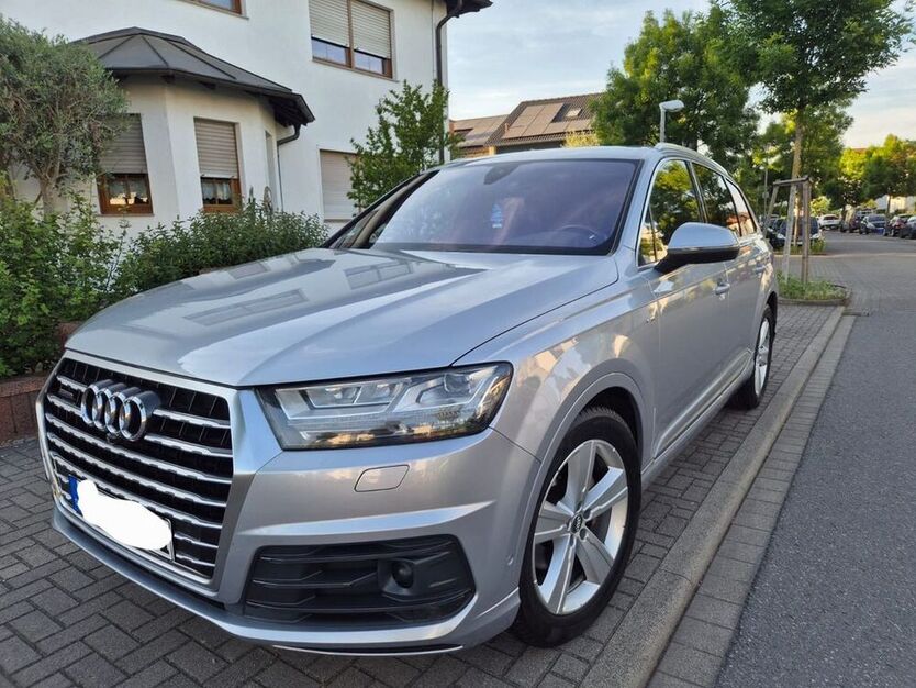 Q7