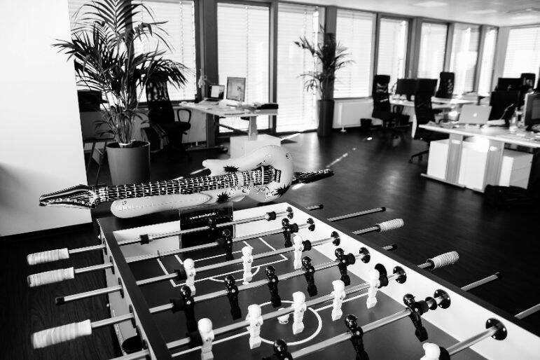 Moderne Arbeitsplätze im klimatisierten Penthouse - Office - All-in-Miete