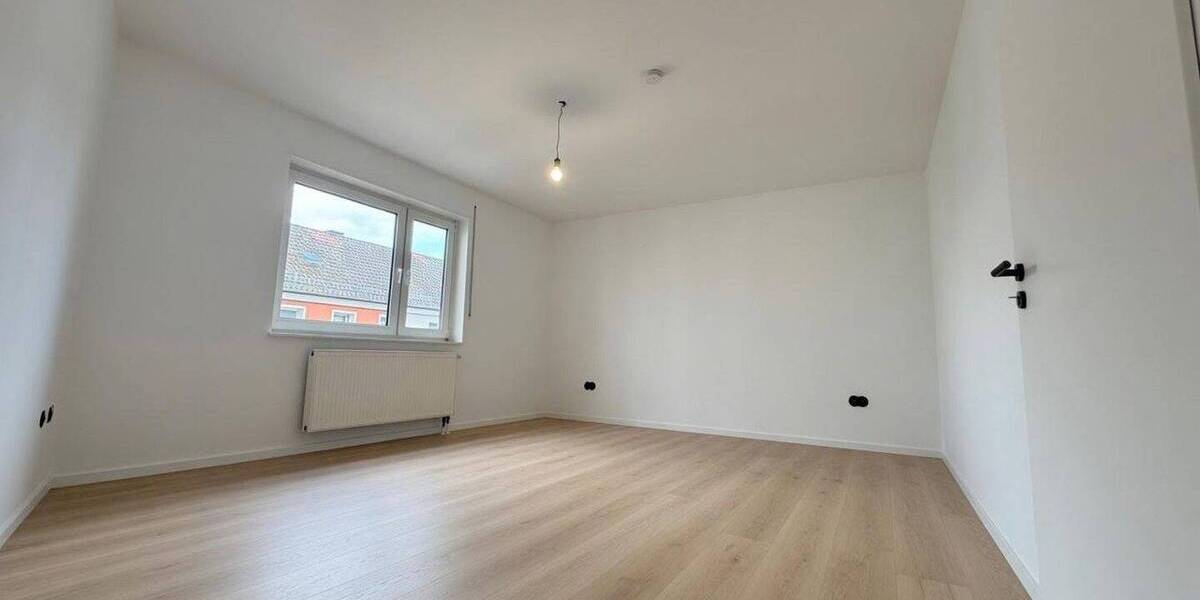 Etagenwohnung Ludwigshafen am Rhein Süd - 2 Zimmer, 80 m&sup2;, 228.500&euro; | Angebot:26809698