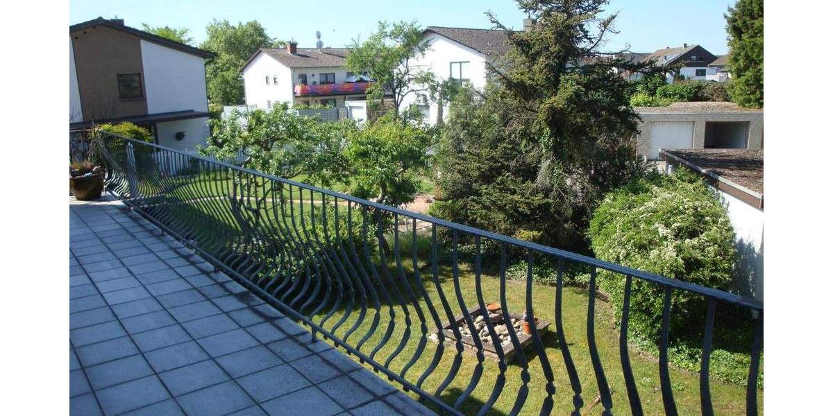 Mehrfamilienhaus, Wohnhaus Hockenheim - 6 Zimmer, 209 m&sup2;, 689.000&euro; | Angebot:25682697