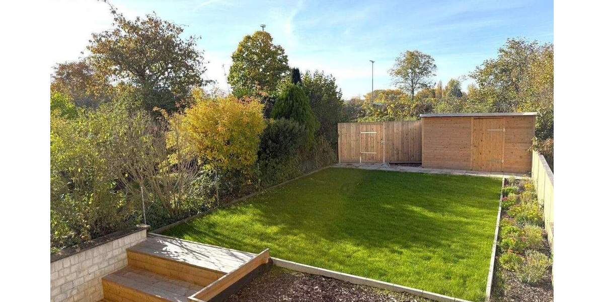 Reihenmittelhaus Ludwigshafen am Rhein Oppau - 7 Zimmer, 163 m&sup2;, 399.000&euro; | Angebot:25877463