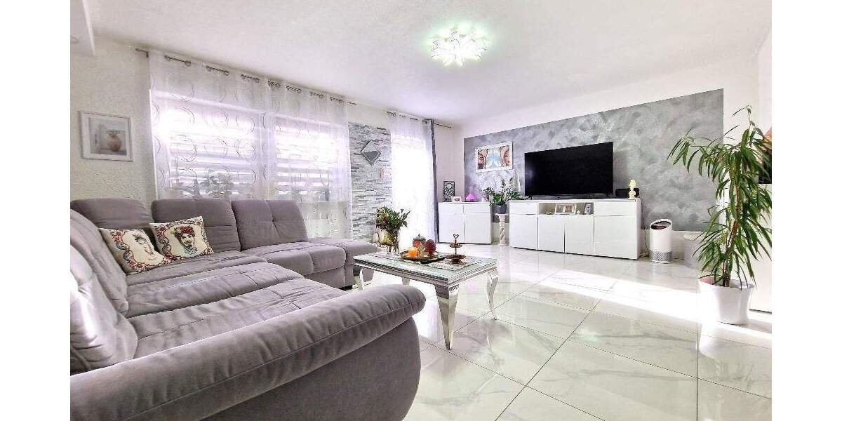 Solides Reihenhaus mit Garten und Garage - Reihenmittelhaus Ludwigshafen am Rhein Mundenheim | Angebot:25214578