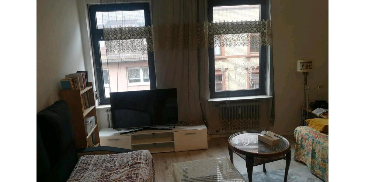 Etagenwohnung Ludwigshafen am Rhein Ludwigshafen-Hemshof - 1 Zimmer, 20 m&sup2;, 420&euro; | Angebot:26200443