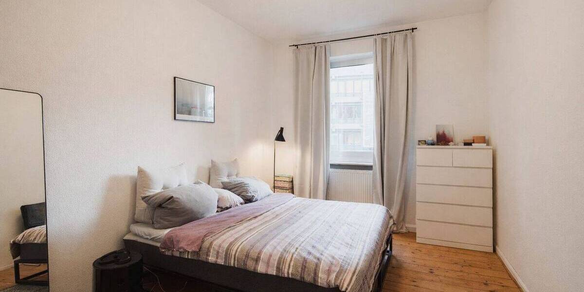 Etagenwohnung Mannheim Neckarstadt - 3 Zimmer, 81 m&sup2;, 285.000&euro; | Angebot:26695083