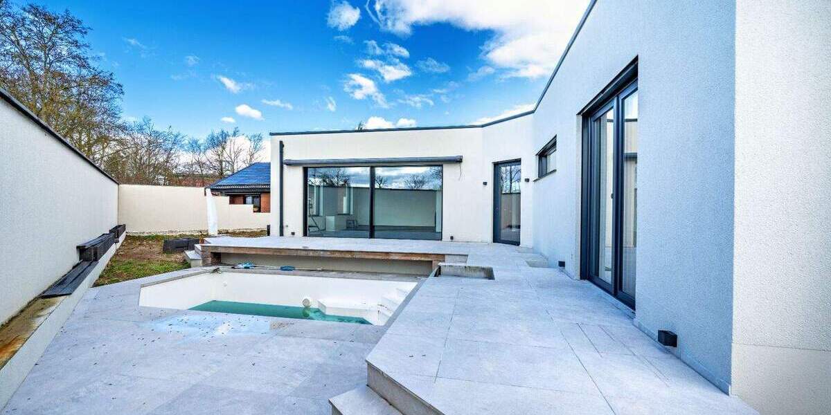 Einfamilienhaus Brühl - 9 Zimmer, 320 m&sup2;, 1.649.000&euro; | Angebot:25337935