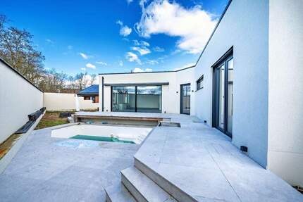 Haus Brühl - 9 Zimmer, 320 m&sup2;, 1.649.000&euro; | Angebot:25337935