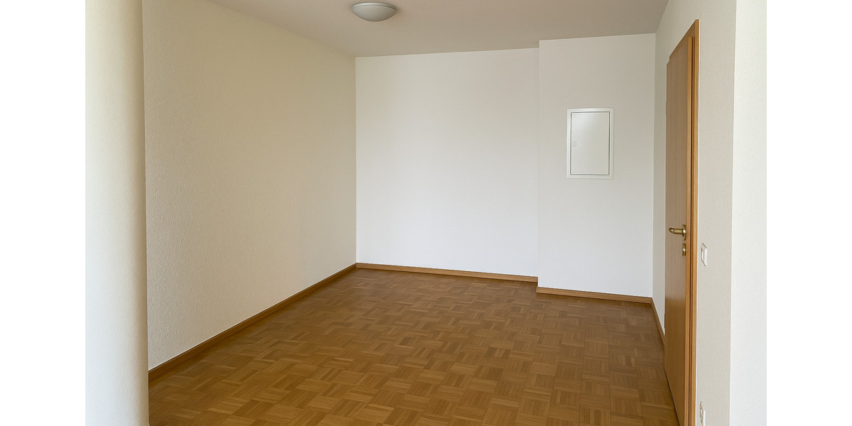 Erdgeschoßwohnung Limburgerhof - 2.5 Zimmer, 79 m&sup2;, 265.000&euro; | Angebot:25975030