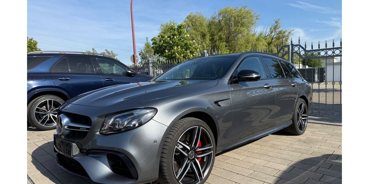 Mercedes-Benz E 63 AMG 105.000 km 45.900 &euro; Philippsburg 76661