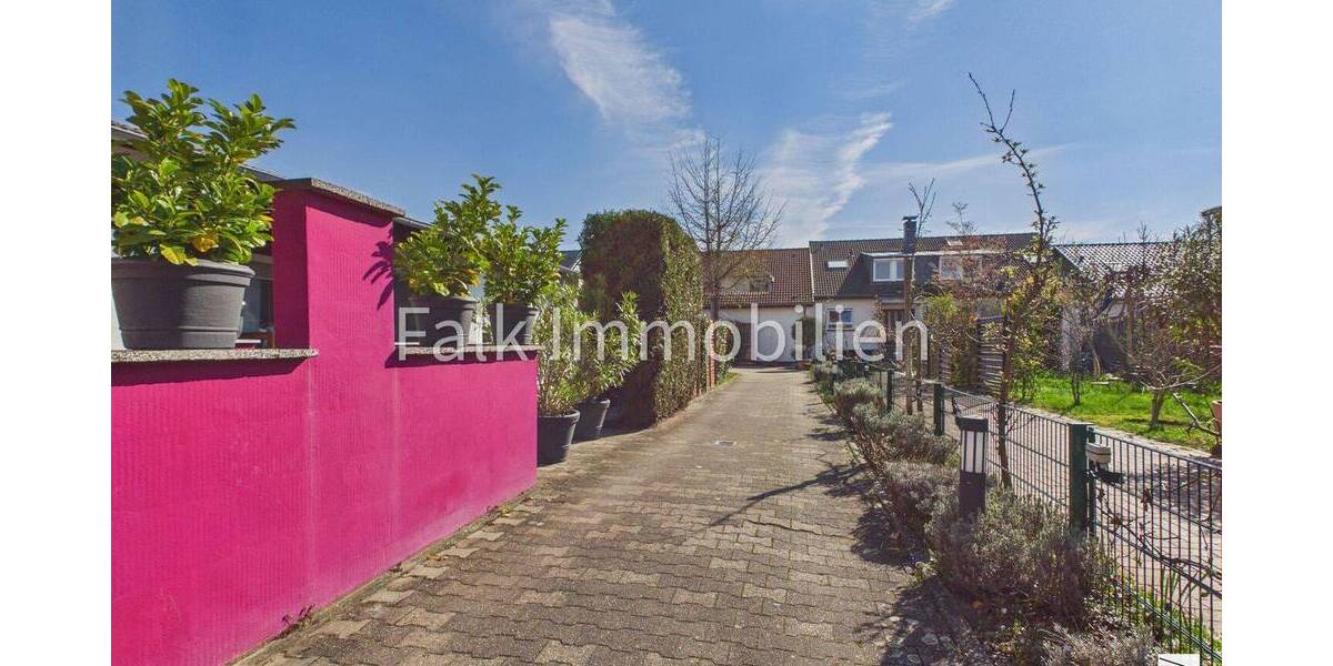 Mehrfamilienhaus, Wohnhaus Mannheim Gartenstadt - 7 Zimmer, 225 m&sup2;, 745.000&euro; | Angebot:26763879