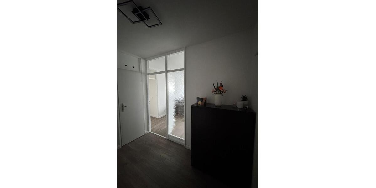 Etagenwohnung Eppelheim - 2.5 Zimmer, 64 m&sup2;, 1.350&euro; | Angebot:26234691