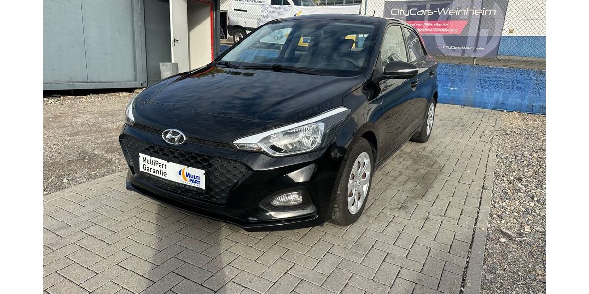 Hyundai i20 51.539 km 9.590 &euro; Weinheim 69469