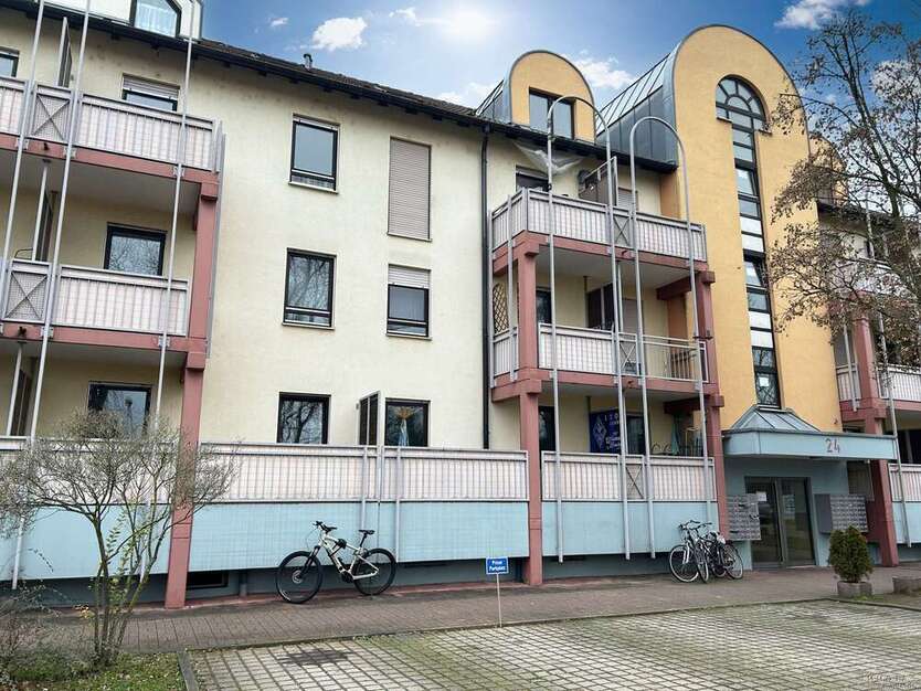 Wohnung zum Kaufen in Mannheim Rheinau 115.000 € 30 m²