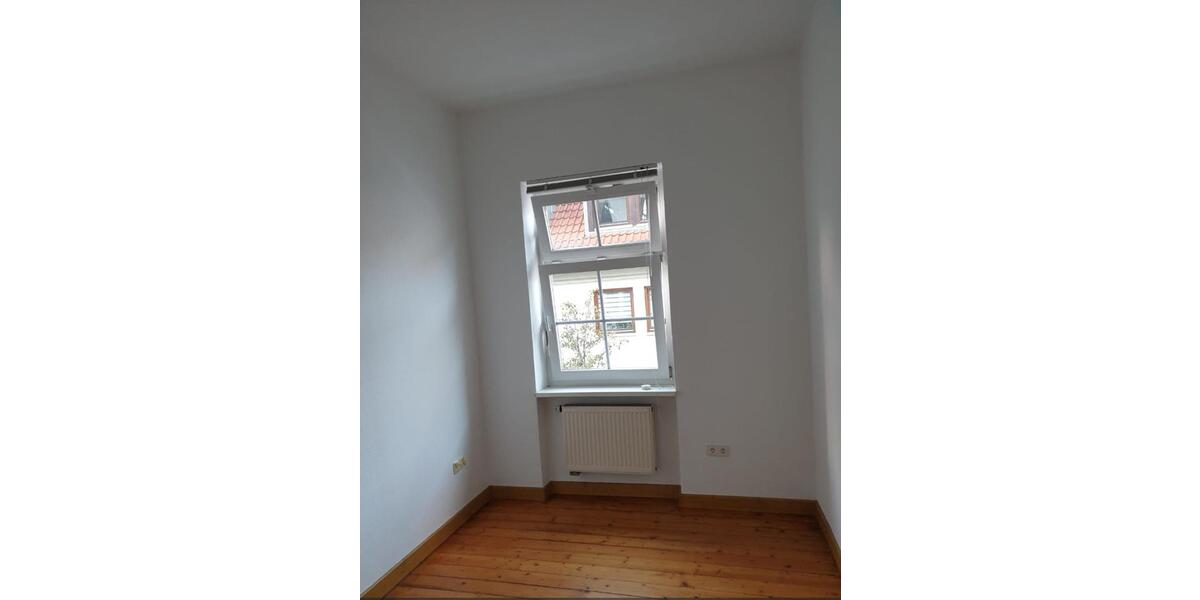 Etagenwohnung Frankenthal (Pfalz) - 4 Zimmer, 70 m&sup2;, 750&euro; | Angebot:25343640