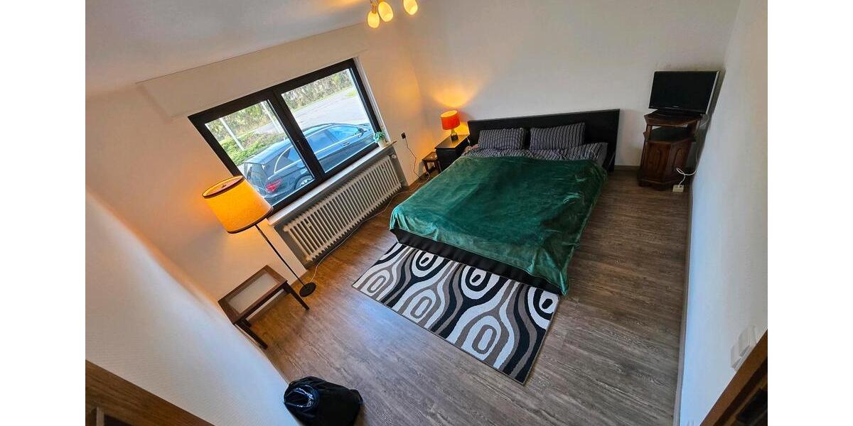 Wohnung mit XXL-Terrasse & Garten + Gartenhaus & Stellplatz 2 zimmer