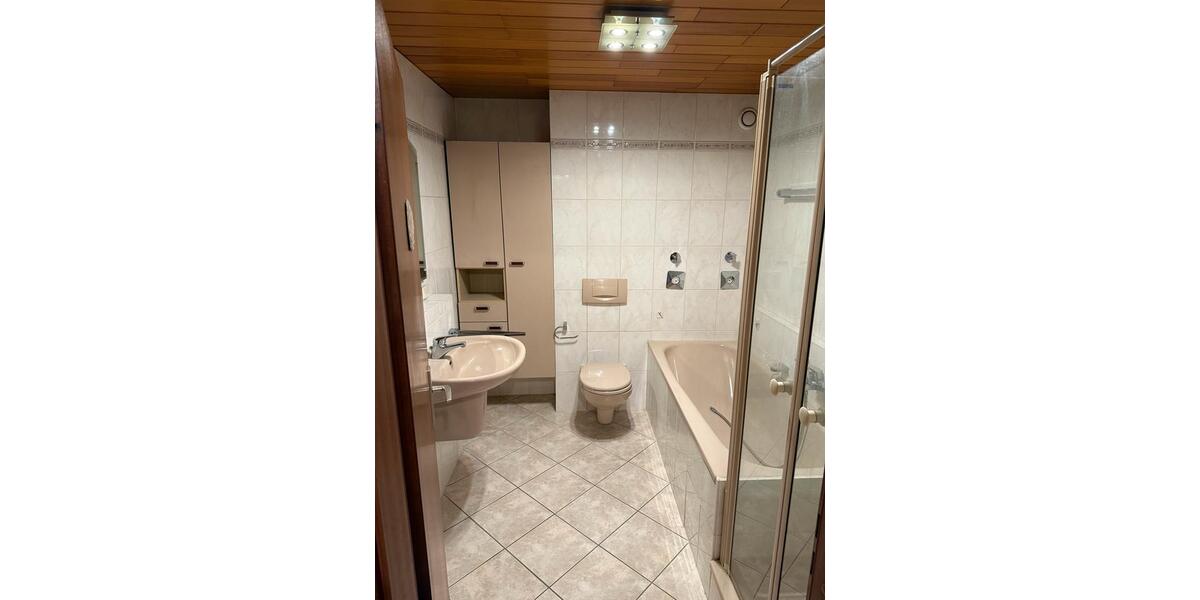 Etagenwohnung Mannheim Feudenheim - 4.5 Zimmer, 101 m&sup2;, 319.000&euro; | Angebot:26629853