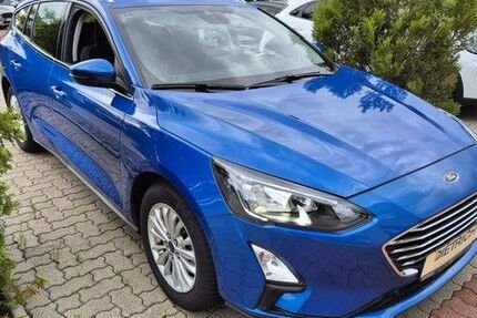 Ford Focus 46.200 km 21.290 &euro; Mannheim 68219