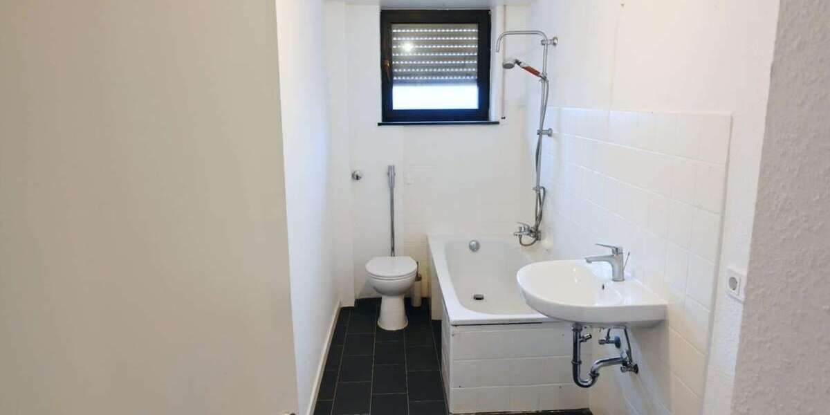 Etagenwohnung Mannheim Herzogenried - 2 Zimmer, 67 m&sup2;, 850&euro; | Angebot:25301136