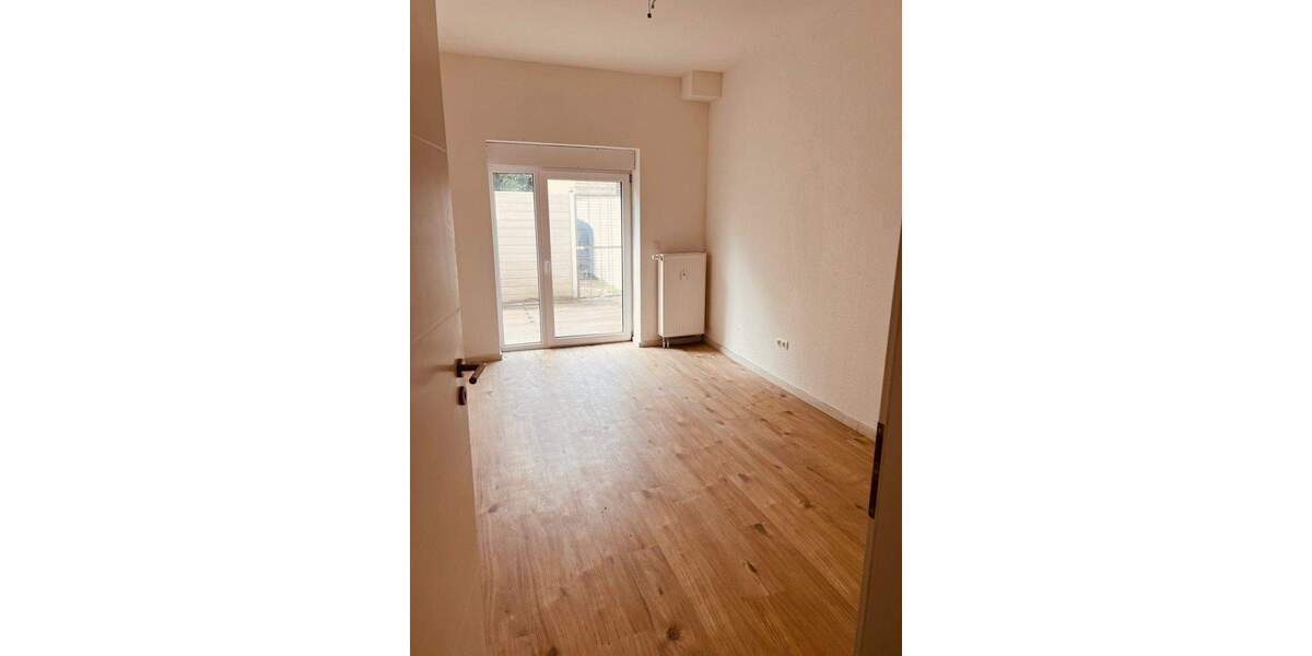 Etagenwohnung Ludwigshafen Gartenstadt - 3 Zimmer, 79 m&sup2;, 950&euro; | Angebot:25837570