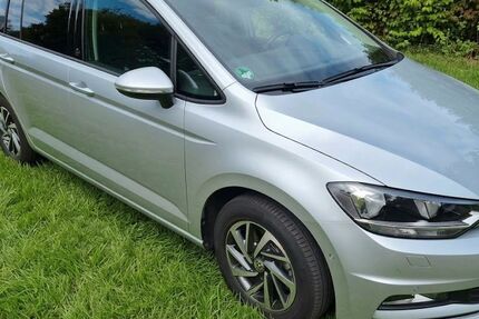 VW Touran 43.500 km 19.499 &euro; Ludwigshafen am Rhein 67069