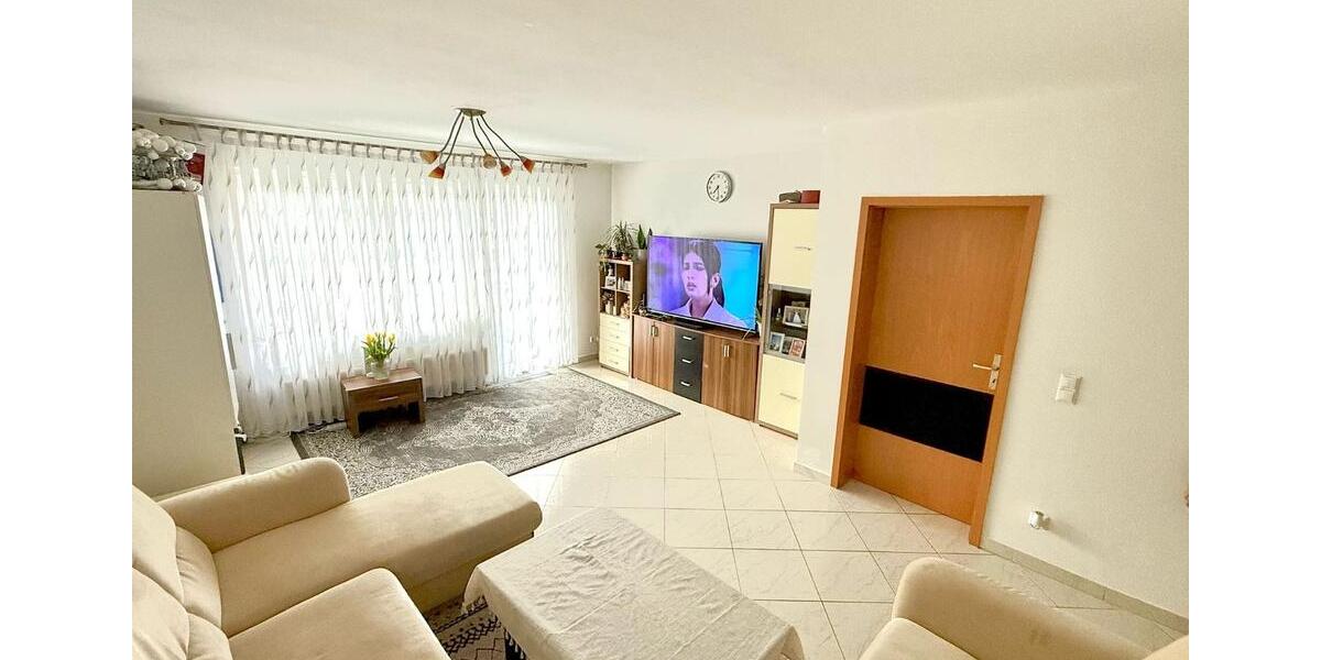 Etagenwohnung Ludwigshafen am Rhein Ludwigshafen-Hemshof - 3 Zimmer, 80 m&sup2;, 800&euro; | Angebot:27580985