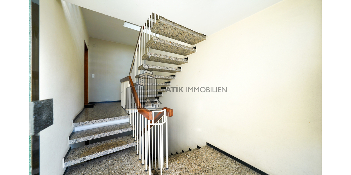 ATIK: Charmante 4-Zimmer-Erdgeschosswohnung mit sonnigem Südbalkon - Erdgeschoßwohnung Ketsch | Angebot:26128356