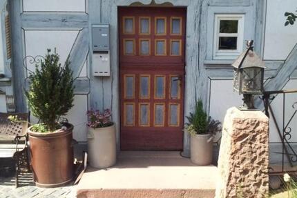 Fürth-Ellenbach, provisionsfeie 3-12 Zimmer-EG-Wohnung 3.5 zimmer