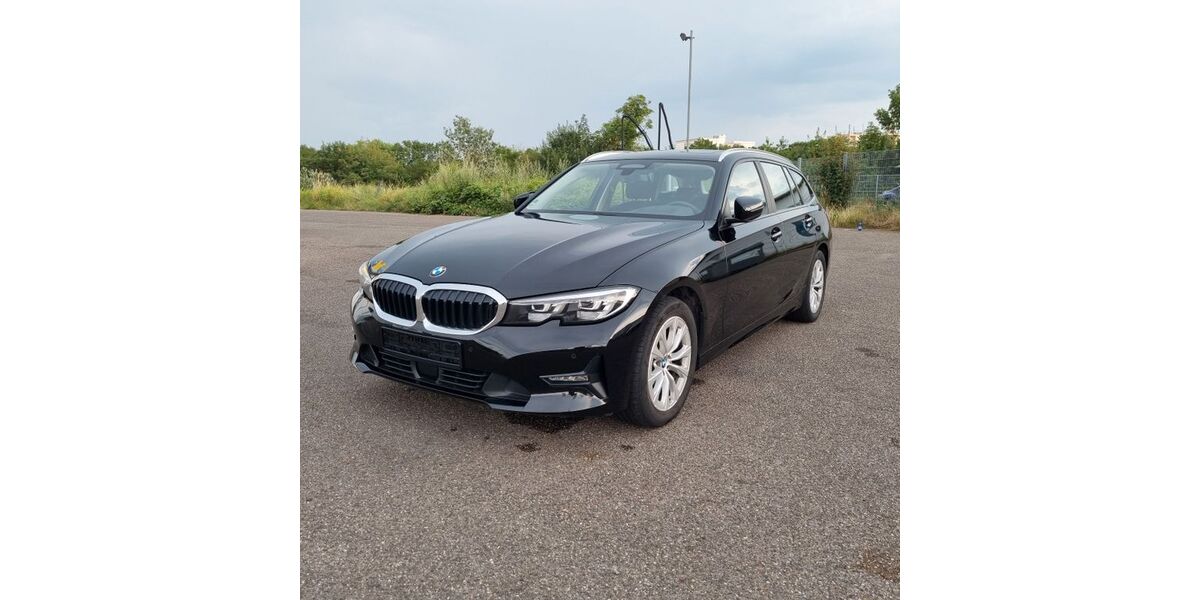 BMW 320 122.000 km 23.500 &euro; Hockenheim 68766