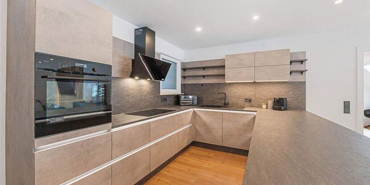 Neu sanierte 4 Zimmer Wohnung mit TG-Stellplatz in Bestlage von Hemsbach - Provisionsfrei 4 zimmer