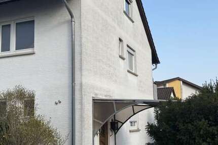 Haus Hockenheim - 8 Zimmer, 145 m&sup2;, 480.000&euro; | Angebot:26075330